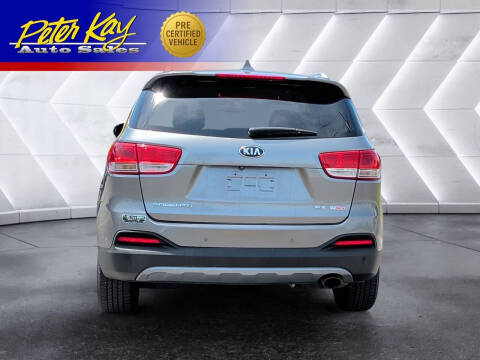 2017 Kia Sorento EX