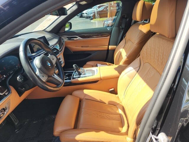 2022 BMW 7 Series 740i xDrive