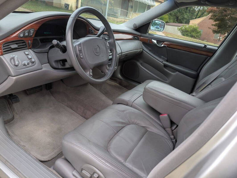 2005 Cadillac DeVille