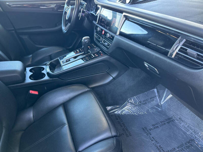 2024 Porsche Macan