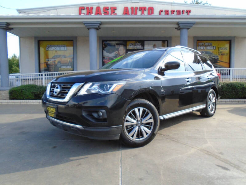 2018 Nissan Pathfinder SV