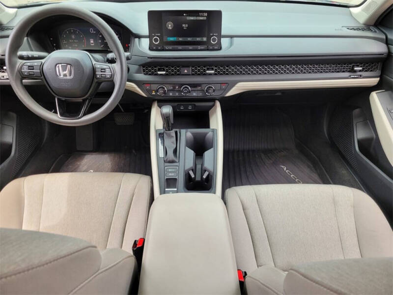 2025 Honda Accord SE