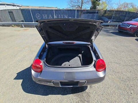 2003 Ford Thunderbird Premium