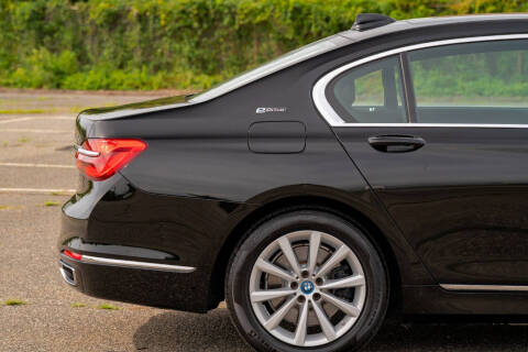 2018 BMW 7 Series 740e xDrive iPerformance