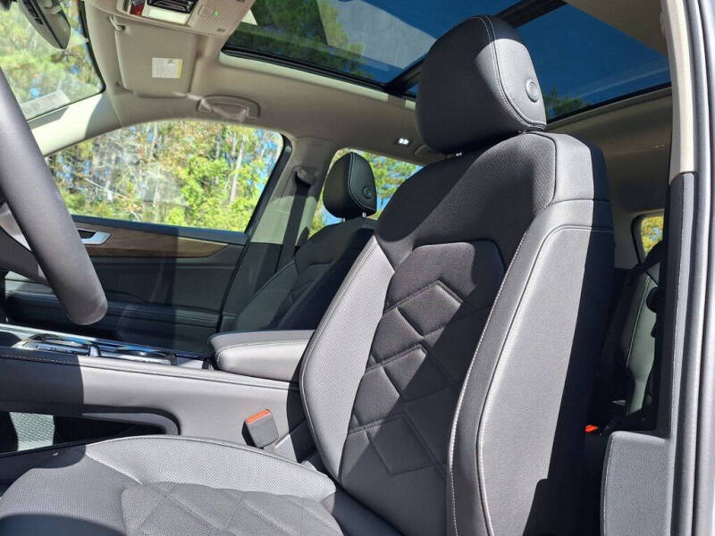 2026 Volkswagen Atlas SE