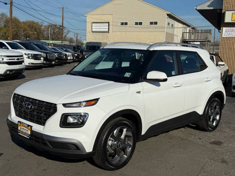 2024 Hyundai Venue SEL