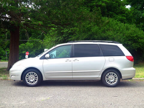 2008 Toyota Sienna XLE