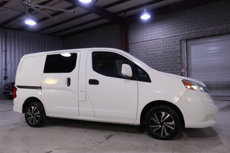 2017 Nissan NV200 SV