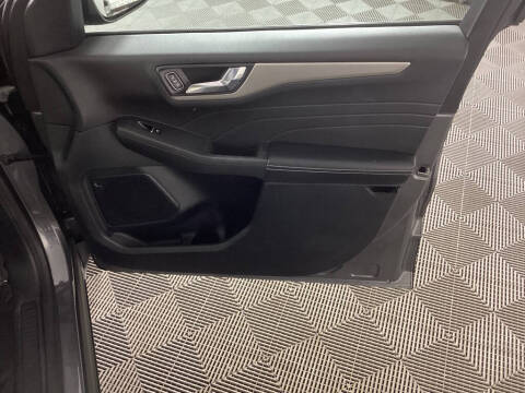 2021 Ford Escape Hybrid SEL