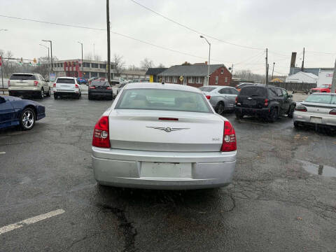 2008 Chrysler 300 LX