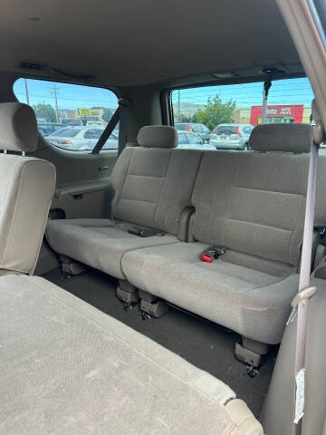 2002 Toyota Sequoia SR5