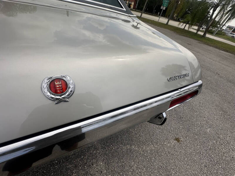 1972 Ford Torino