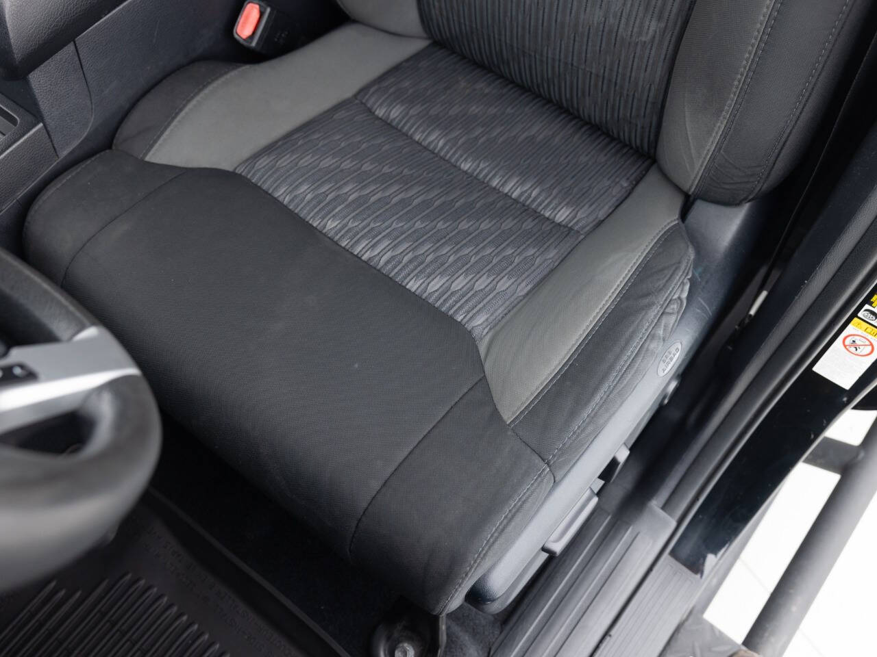 Used Car 2018 Toyota Tundra  Sr5 4x4 4dr Crewmax Cab Pickup Sb (5.7l V8) For Sale Under $30,000 In Coal City, Illinois