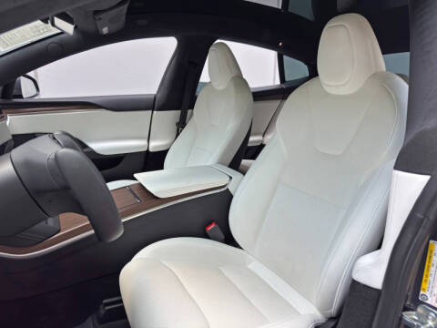 2022 Tesla Model S
