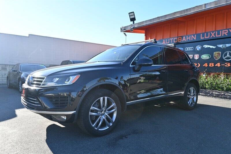 2016 Volkswagen Touareg VR6 Lux