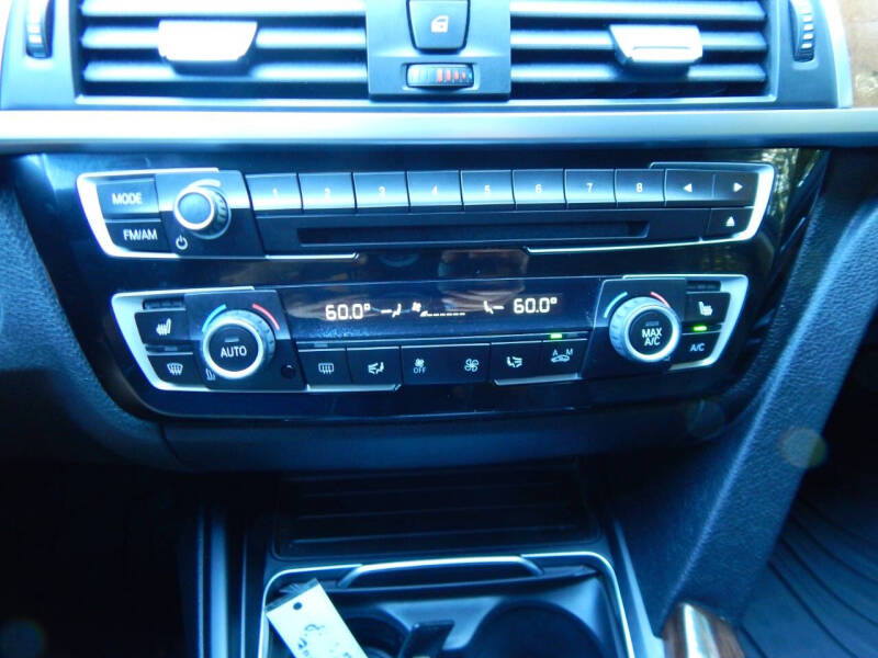 2018 BMW 3 Series 320i