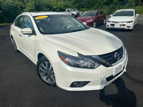 2017 Nissan Altima for sale at Bob Karl's Sales & Service in Troy NY
