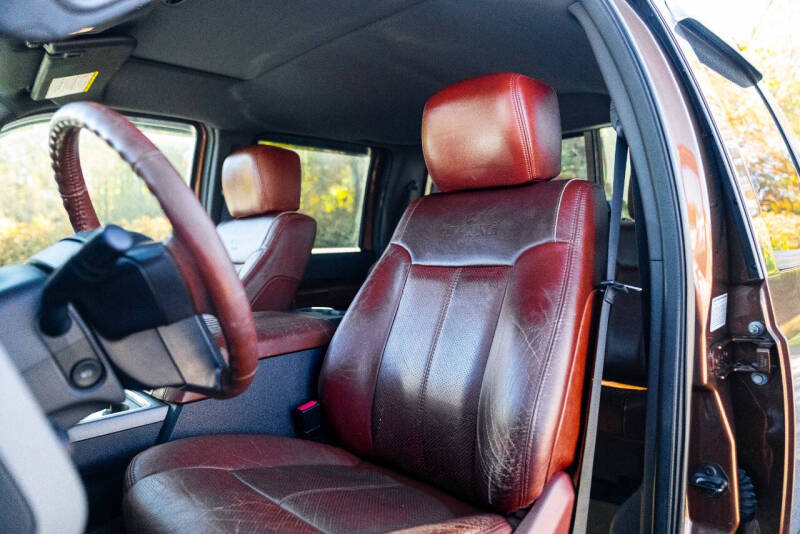 2012 Ford F-350 Super Duty Lariat