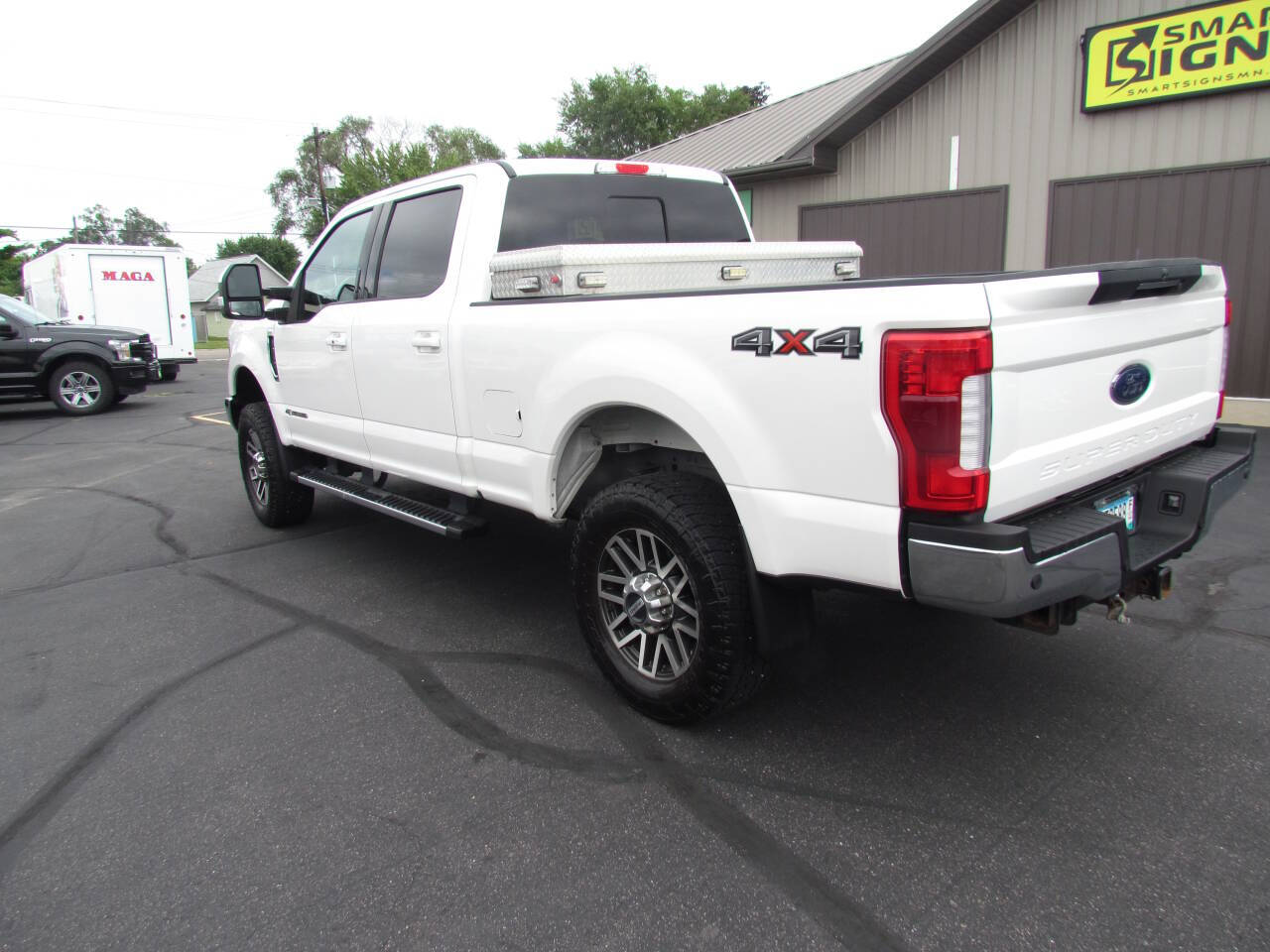 2018 Ford F-350 Super Duty for sale at Car Smart Of St. Cloud in Saint Cloud, MN