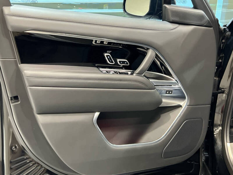 2023 Land Rover Range Rover P530 Autobiography