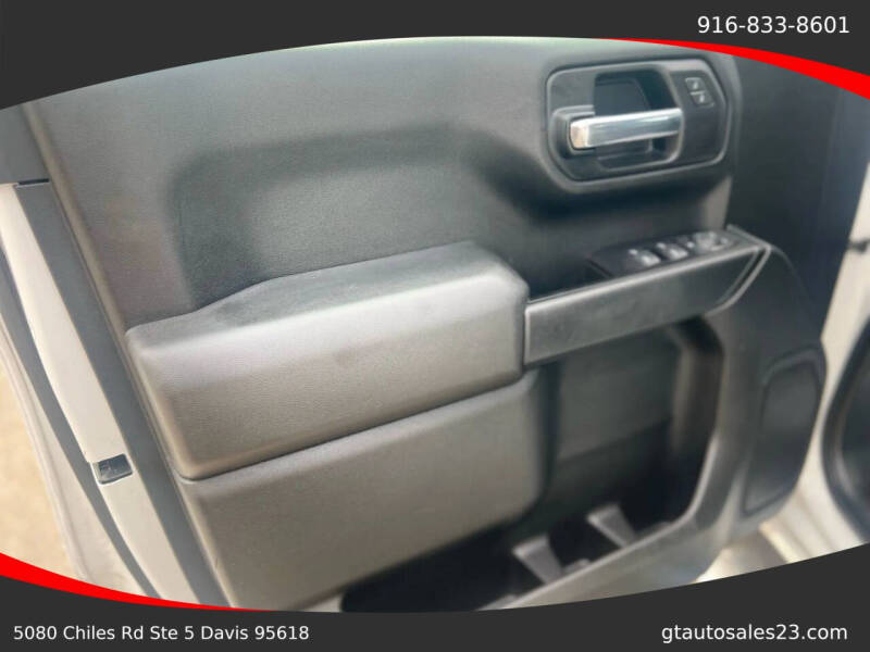 2020 Chevrolet Silverado 1500 Custom