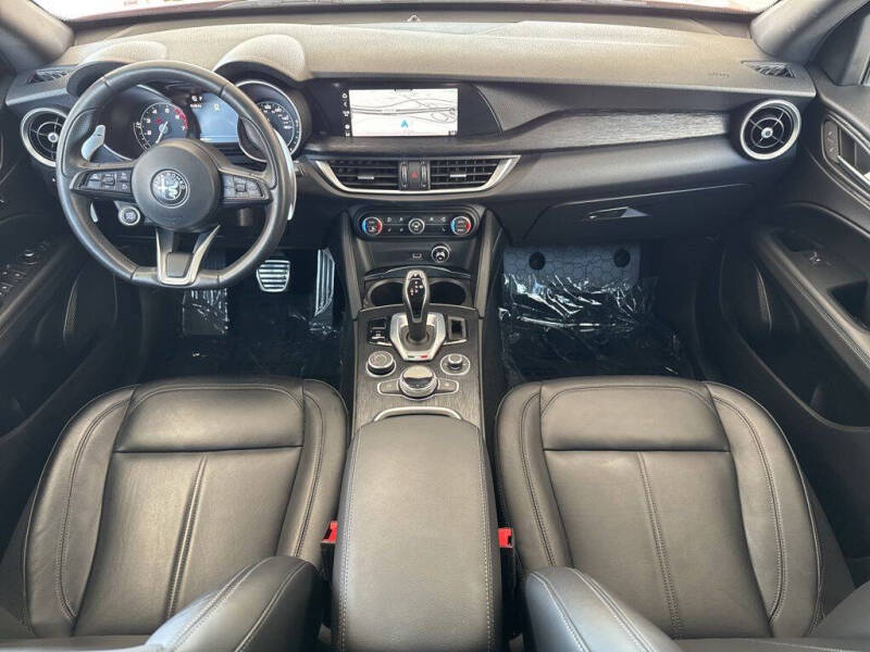 2023 Alfa Romeo Stelvio Sprint