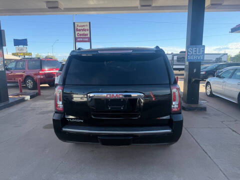 2016 GMC Yukon Denali
