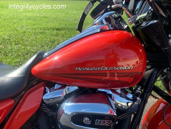 2017 Harley-Davidson Street Glide Special