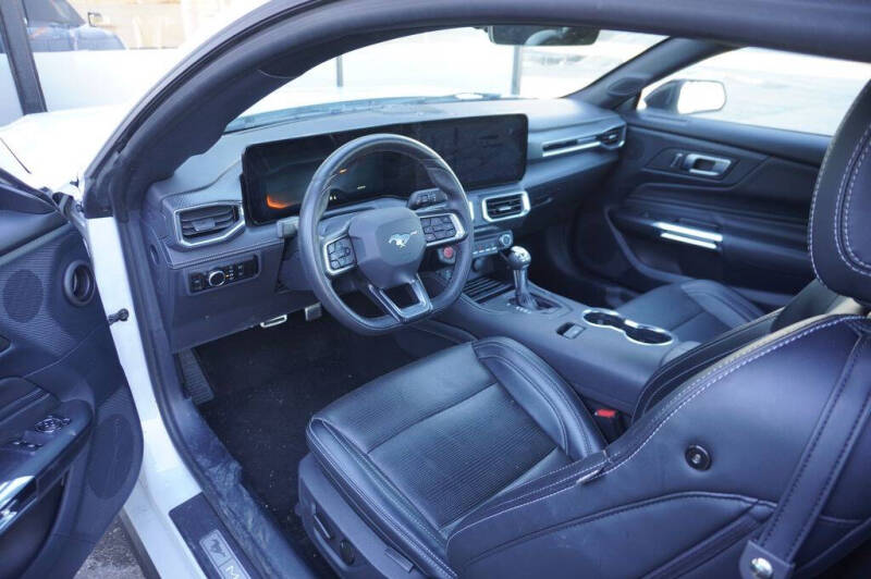 2024 Ford Mustang EcoBoost Premium