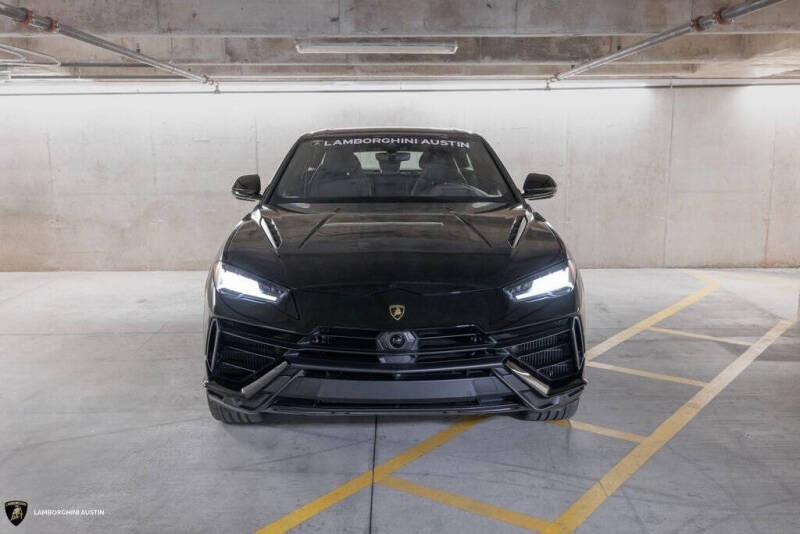 2024 Lamborghini Urus S