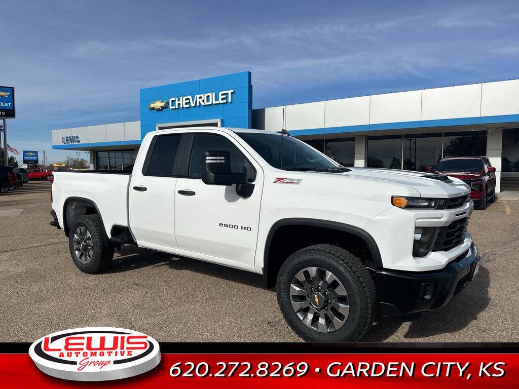 2025 Chevrolet Silverado 2500HD for sale at Lewis Chevrolet of Garden City in Garden City, KS