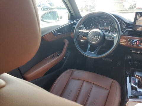 2022 Audi A4 quattro Premium 40 TFSI