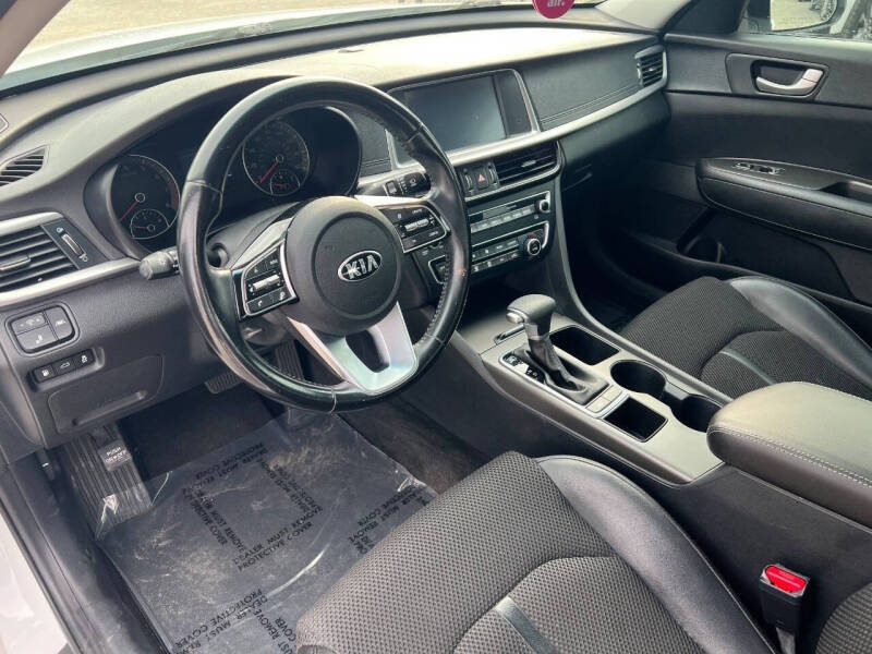 2019 Kia Optima S