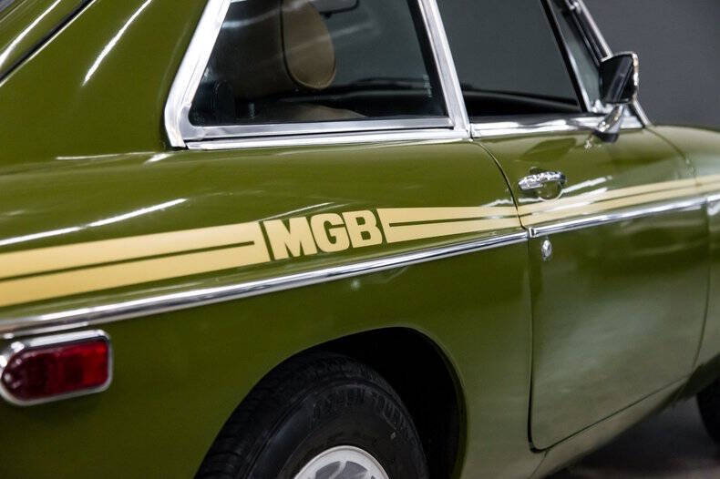 1974 MG B