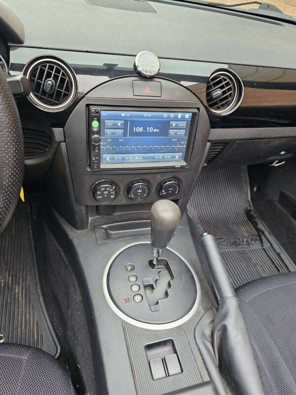 2006 Mazda MX-5 Miata