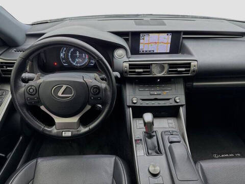 2016 Lexus IS 200t