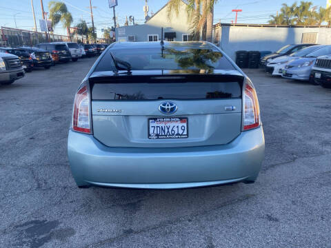 2014 Toyota Prius Three