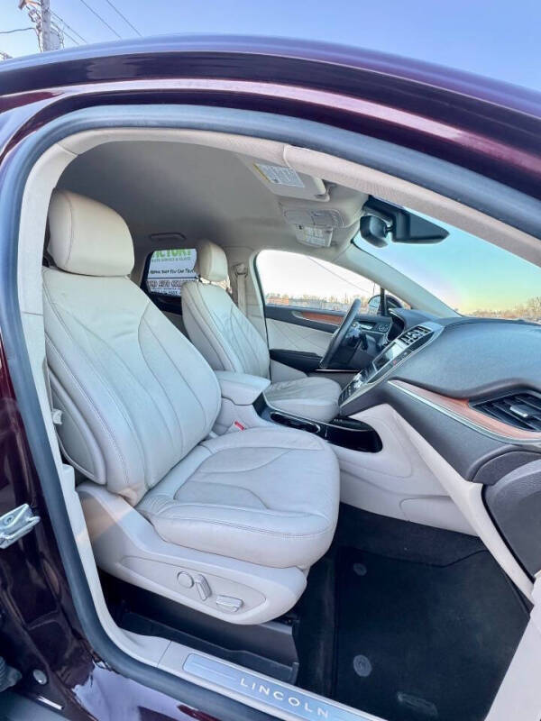 2017 Lincoln MKC Select