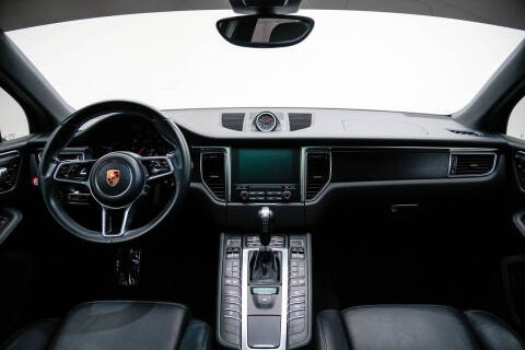 2017 Porsche Macan GTS