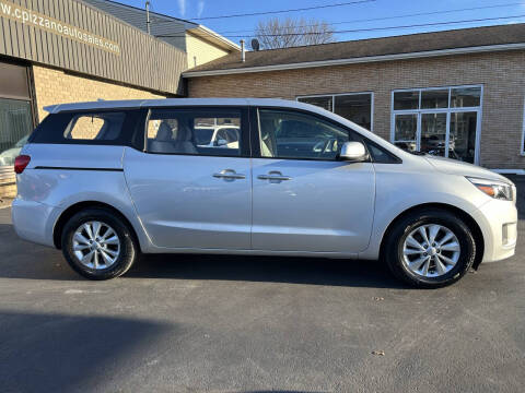 2018 Kia Sedona L