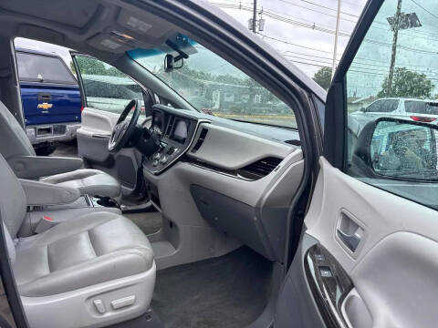 2017 Toyota Sienna