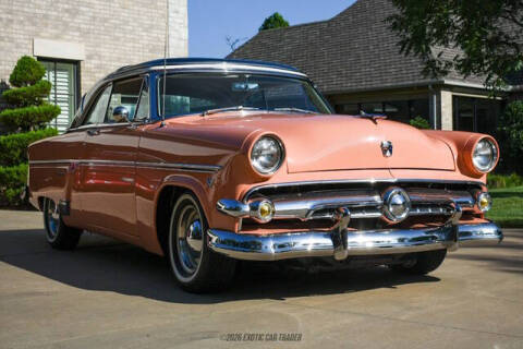 1954 Ford Crestline