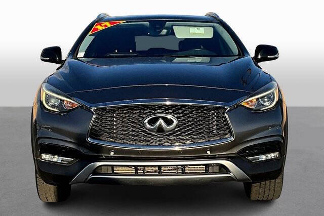 2017 Infiniti QX30 Premium