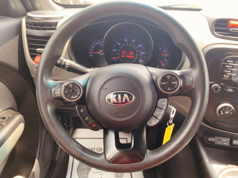 2015 Kia Soul +