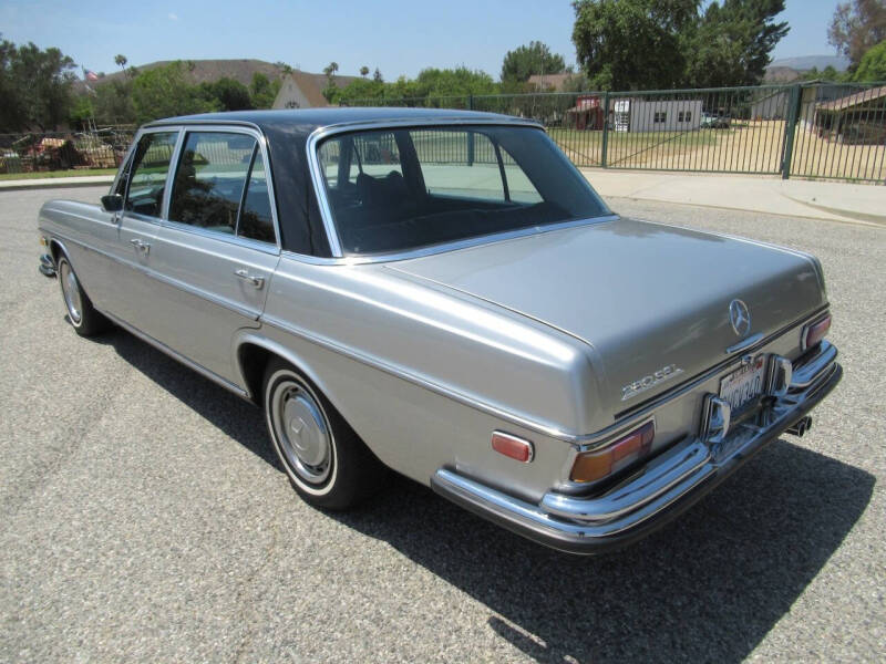 1970 Mercedes-Benz 280-Class