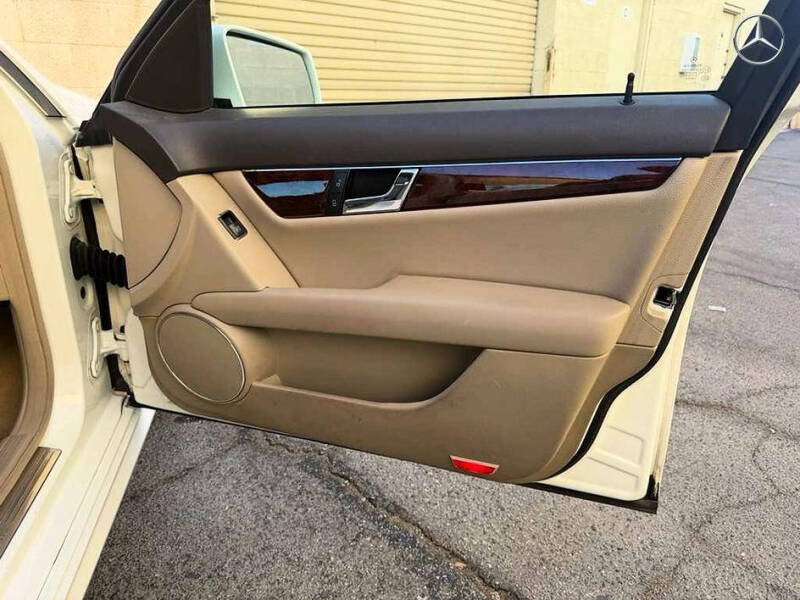 2010 Mercedes-Benz C-Class