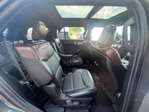 2020 Ford Explorer Platinum