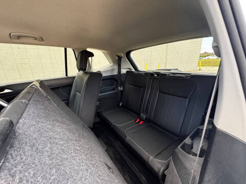 2023 Volkswagen Tiguan SE