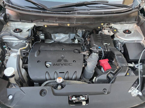 2024 Mitsubishi Outlander Sport SE