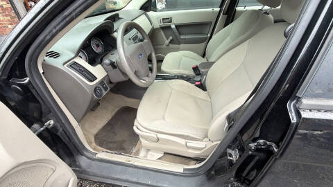 2011 Ford Focus S